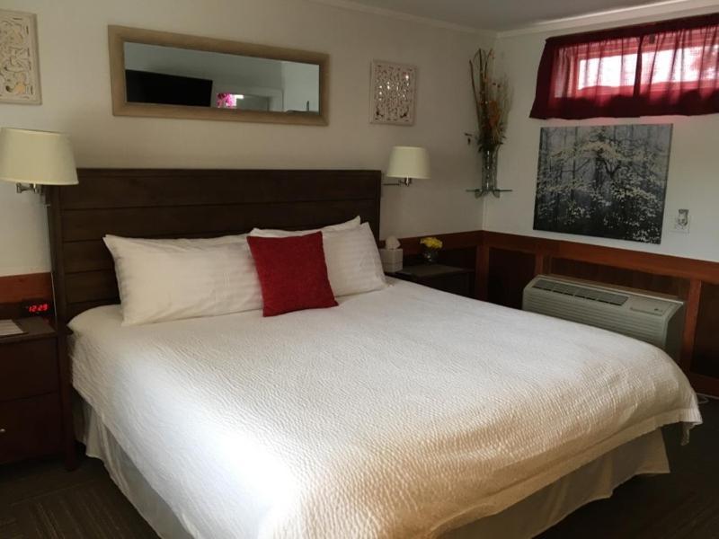 Atlantic Coast Inn 엘스워스 외부 사진