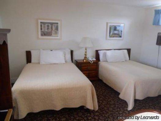 Atlantic Coast Inn 엘스워스 객실 사진