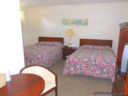 Atlantic Coast Inn 엘스워스 객실 사진